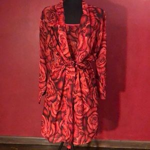 Super elegant 3 PC nightgown ,robe and thong set